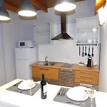 Chabela's Seaview Penthouse & * Лахита