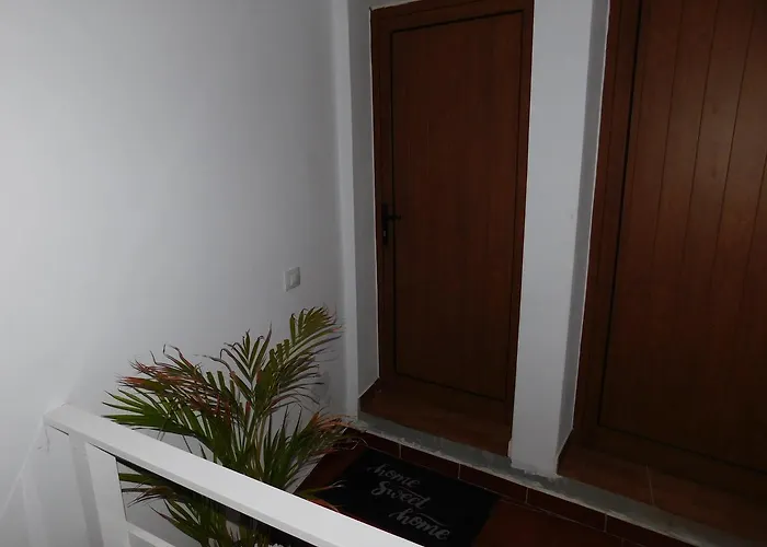 Chabela's Seaview Penthouse & * Lajita