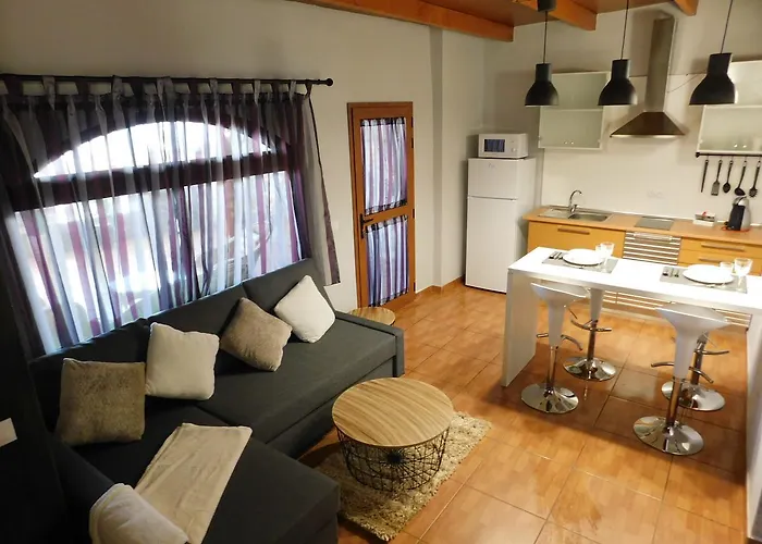 Chabela's Seaview Penthouse & * Lajita